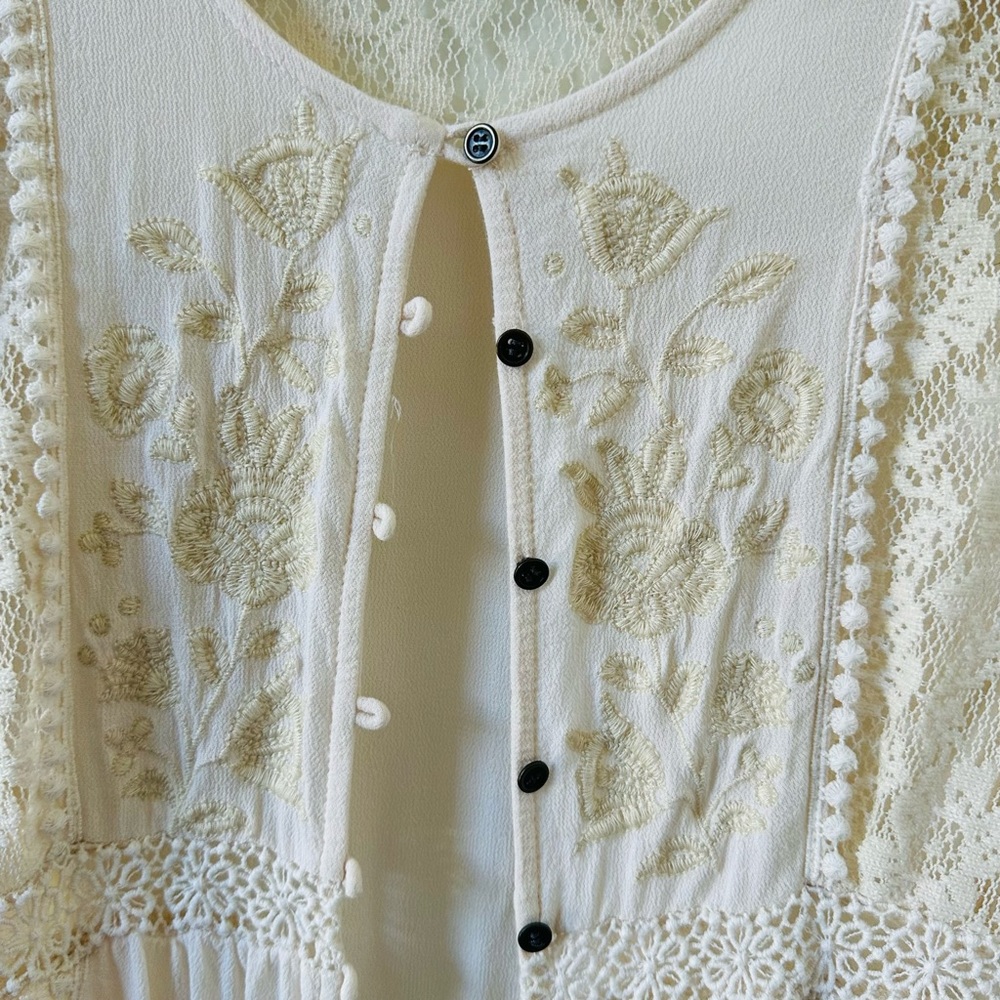 Coco + Jameson Cream Boho Duster Size Small - image 5